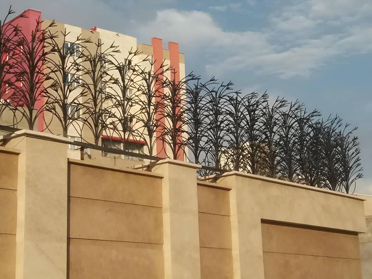 حفاظ لیلیوم | ایمن کمک حفاظ لیلیوم