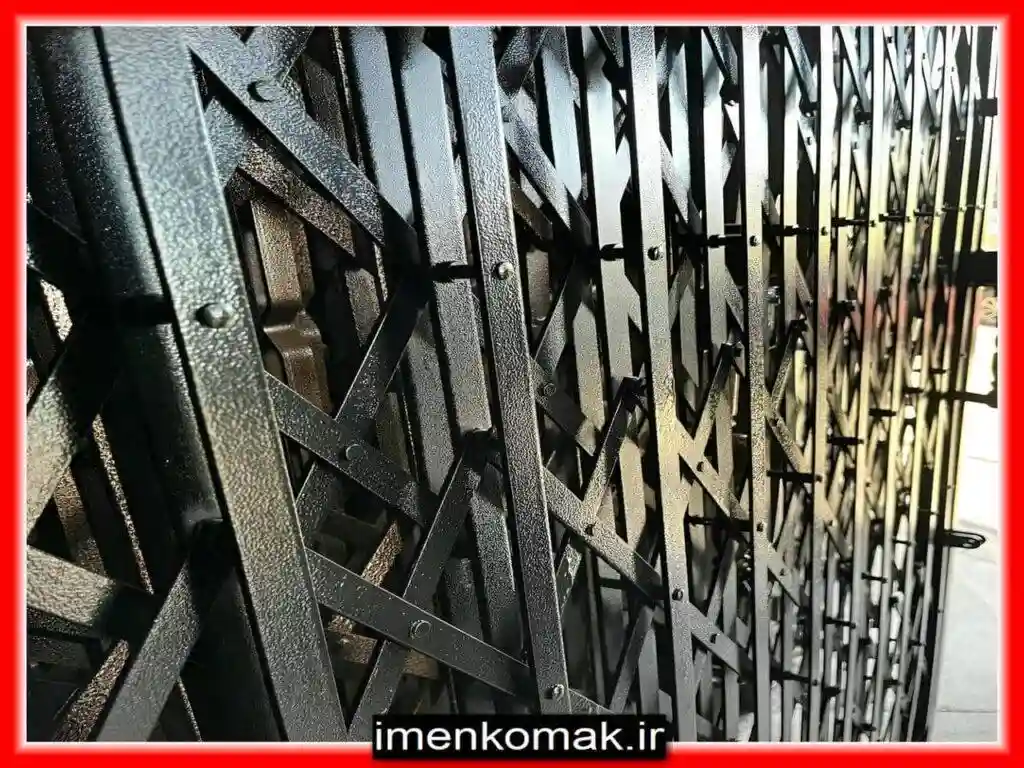 نرده حفاظ درب آپارتمان و افزایش امنیت ورودی ساختمان