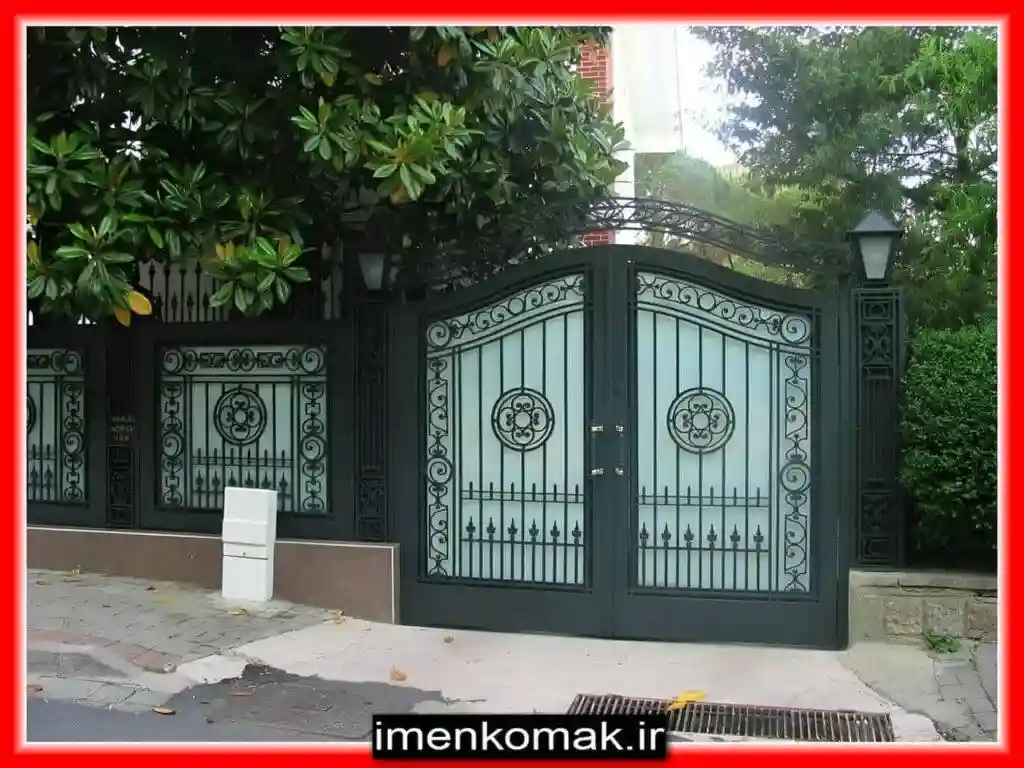 درب فرفورژه انتخابی مناسب برای ویلا
