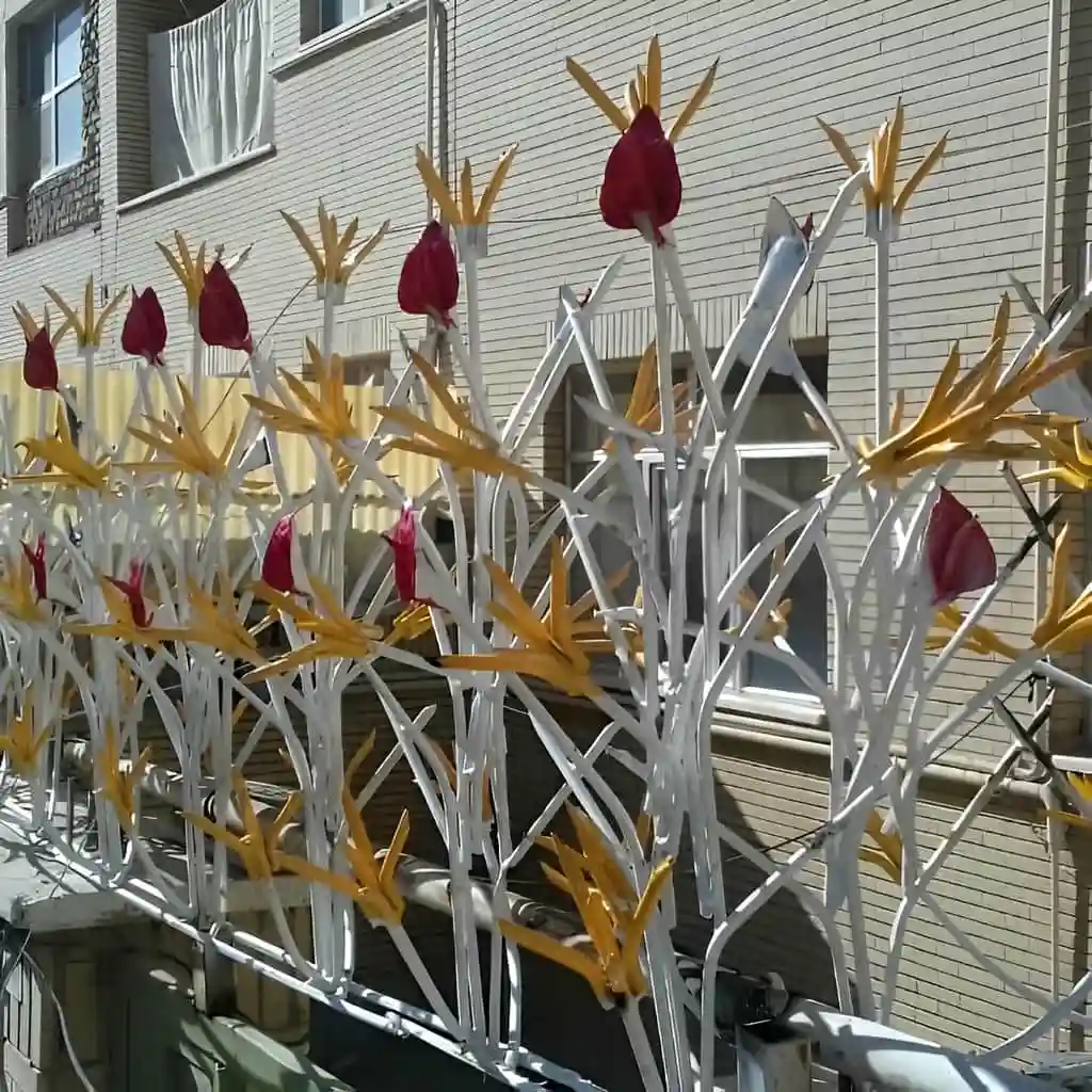 حفاظ دیواری غنچه ای