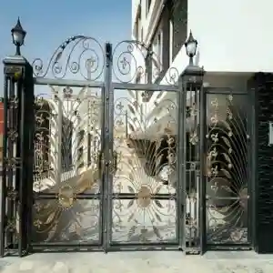 طراحی و ساخت درب پارکینگ فلزی