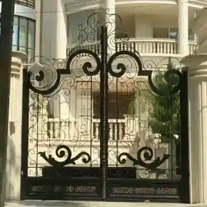 درب فلزی نگین فرفورژه لوکس