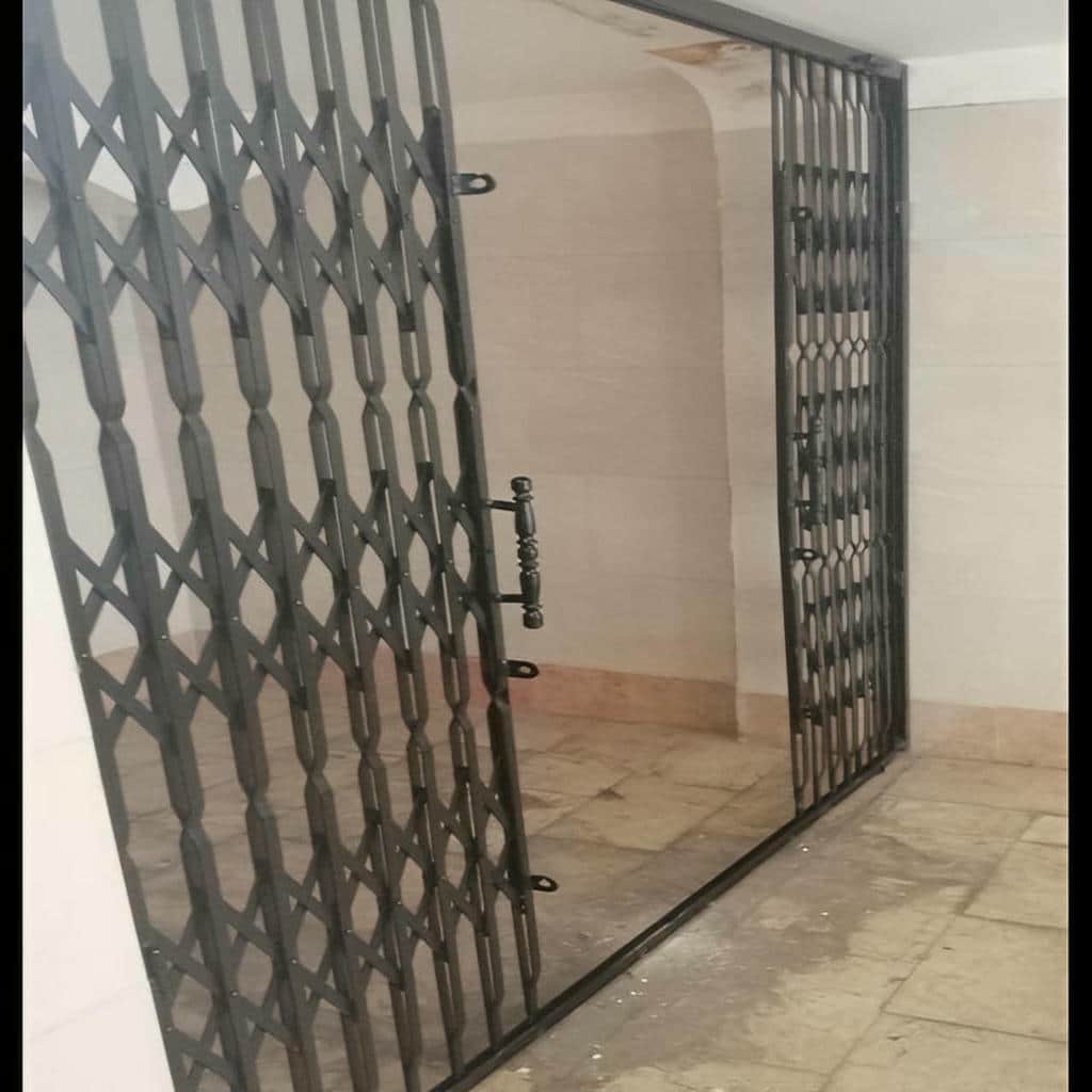 خرید حفاظ درب آکاردئونی دوگل ایمن در استان مازندران