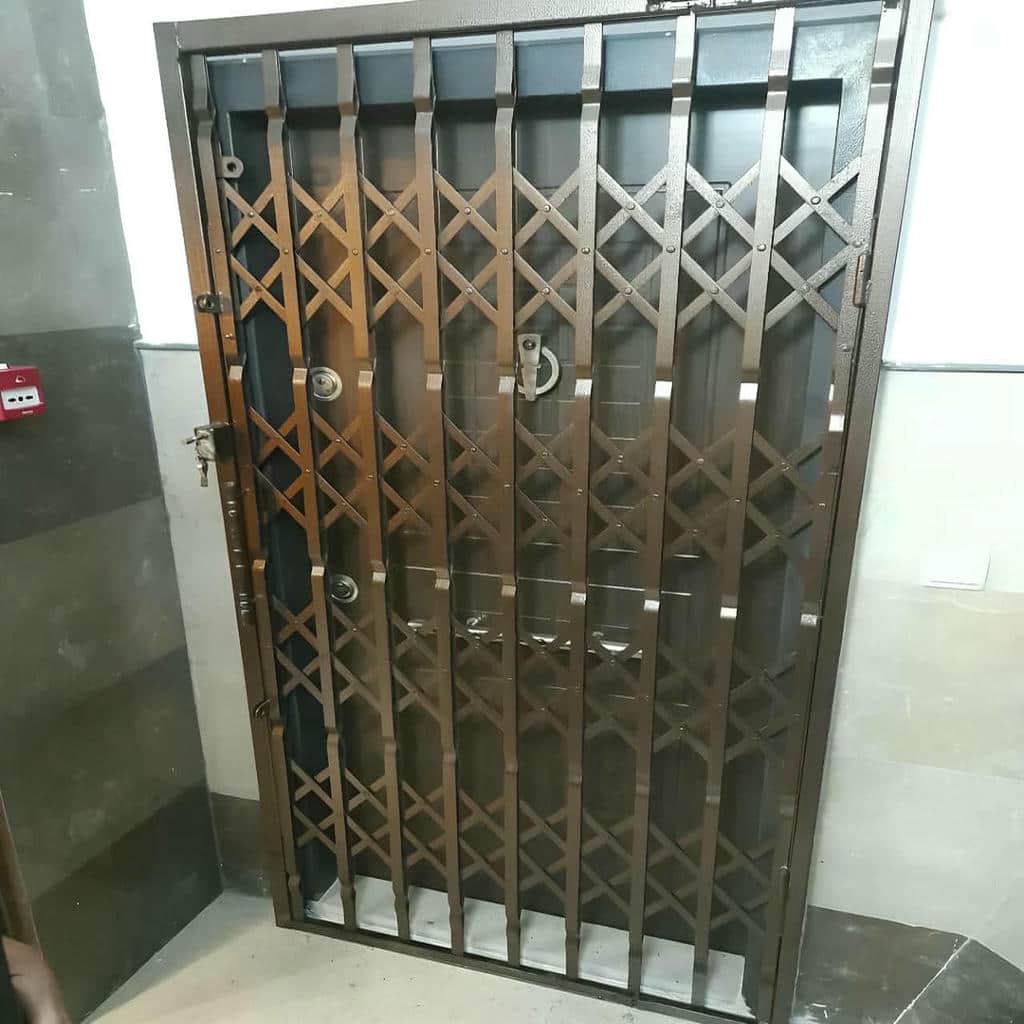 خرید حفاظ پشت درب آکاردئونی دوگل در اراک