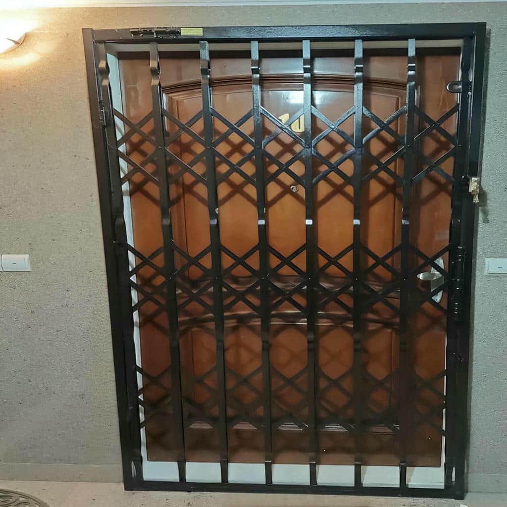 خرید حفاظ پشت درب آکاردئونی دوگل در ساوه