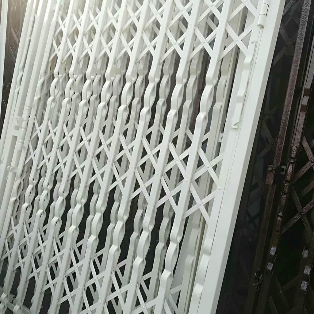 خرید حفاظ پشت درب آکاردئونی دوگل در آبادان