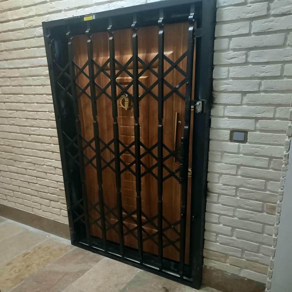خرید حفاظ پشت درب آکاردئونی ضدزنگ در شهرکرد