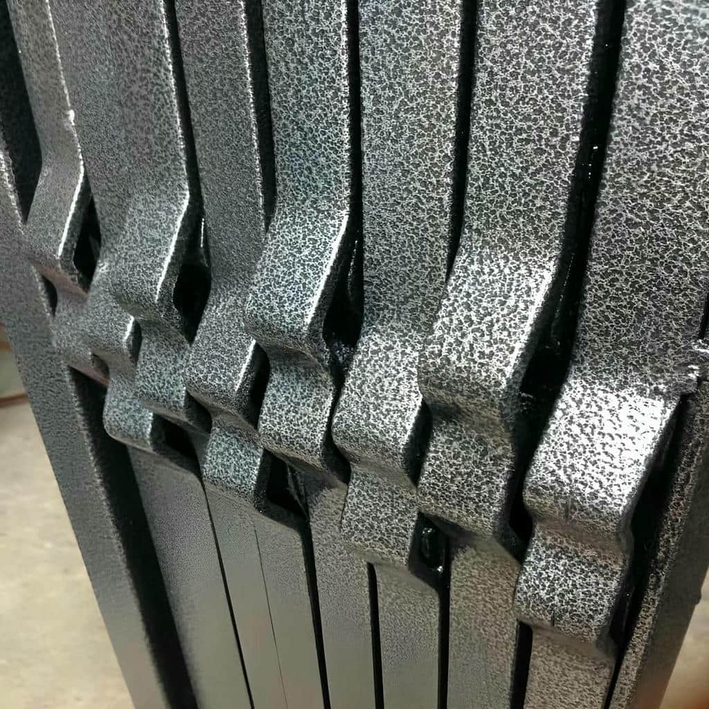 نصب حفاظ پشت درب آکاردئونی فرفورژه در قزوین