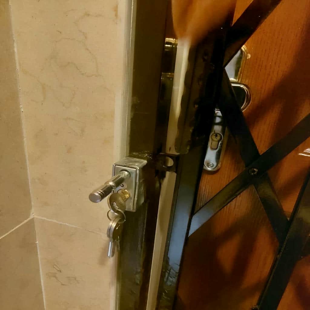 خرید حفاظ پشت درب آکاردئونی دوگل در بجنورد