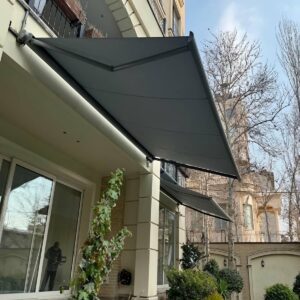 سایبان برقی اتوماتیک در یاسوج