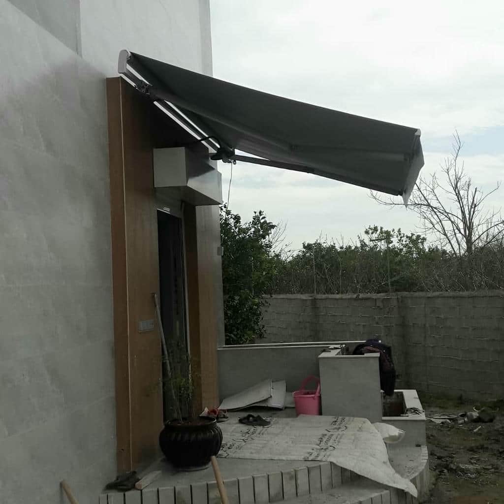 نصب سایبان برقی اتوماتیک ریموت کنترل در فیروزکوه نصب سایبان برقی اتوماتیک ریموت کنترل در فیروزکوه