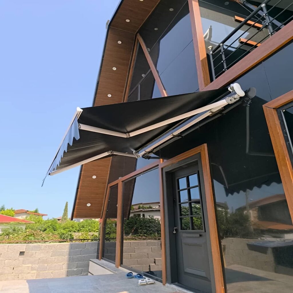 خرید سایبان برقی اتوماتیک بازویی در آبادان