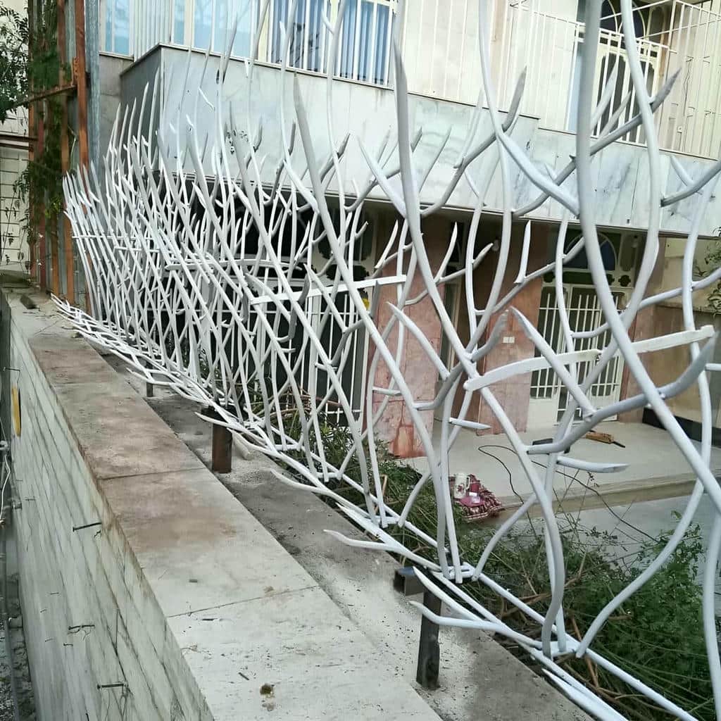 نصب حفاظ شاخ گوزنی طراحی بازدارنده در همدان