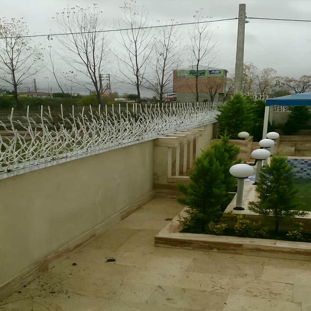 فروش حفاظ شاخ گوزنی دیوار حیاط در مریوان