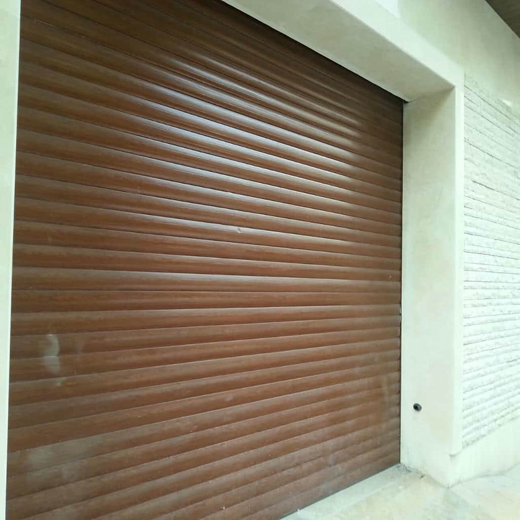 کرکره برقی اتوماتیک در فشم