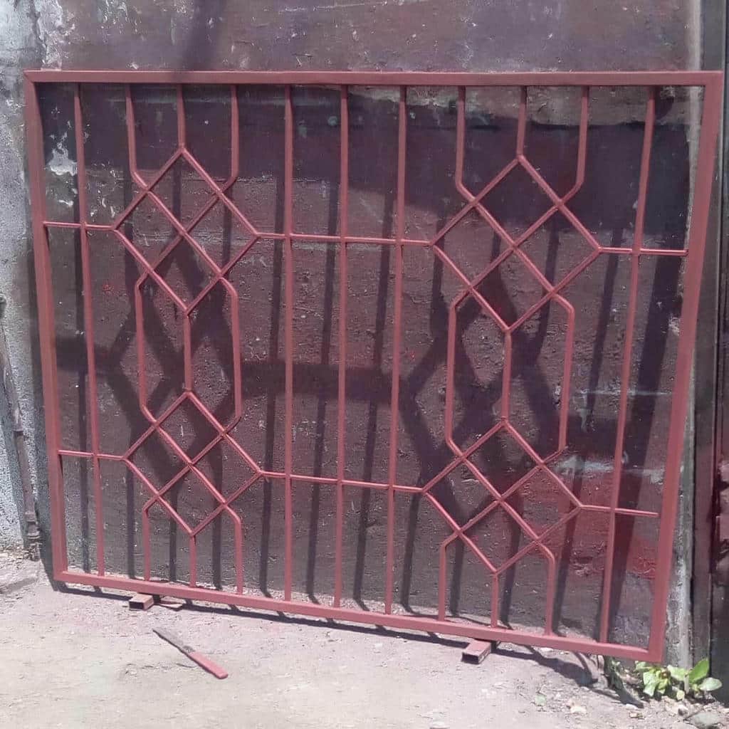 نصب حفاظ پنجره فرفورژه در دماوند
