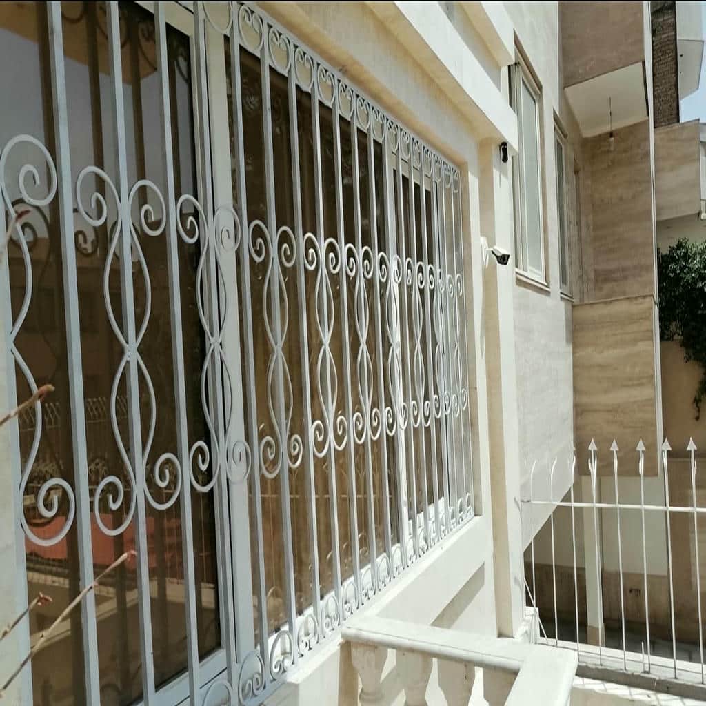 نصب حفاظ پنجره فرفورژه در عظیمیه کرج