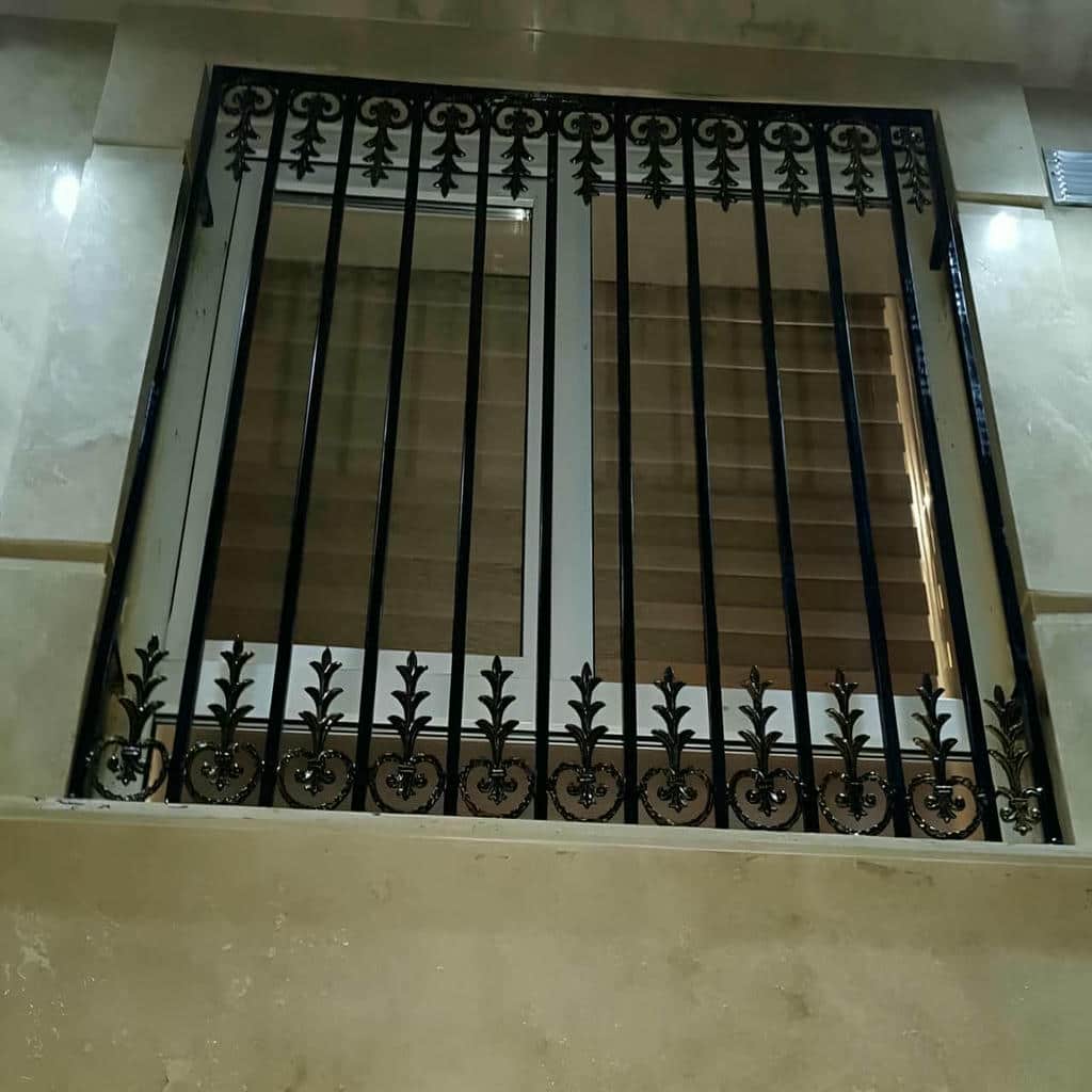 نصب حفاظ پنجره فرفورژه در ارومیه