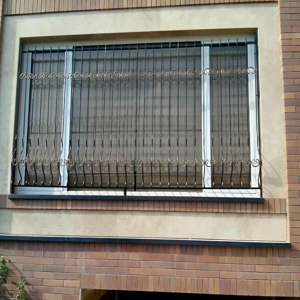 حفاظ پنجره در بندر دیلم