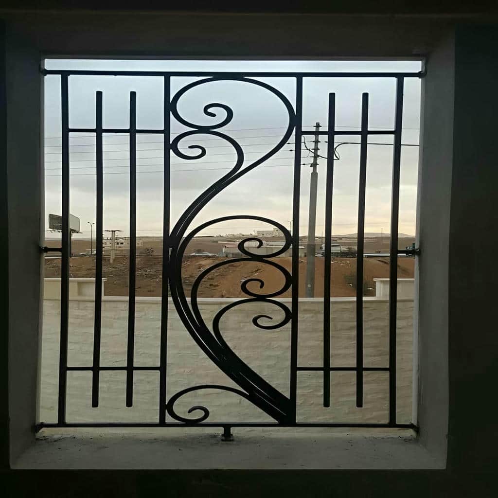 نصب حفاظ پنجره آهنی در نیشابور