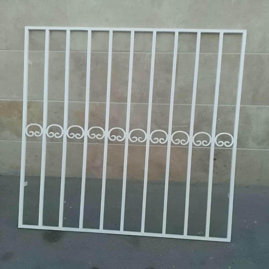 نصب حفاظ پنجره فرفورژه در مهرشهر کرج