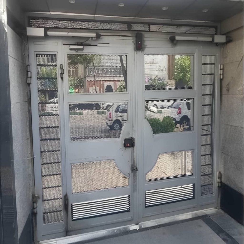 جک درب پارکینگ اتوماتیک در اصفهان