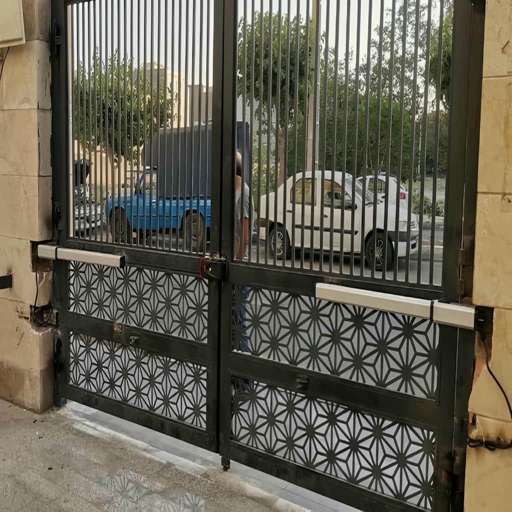 نصب جک درب پارکینگ اتوماتیک ویلایی در هشتگرد