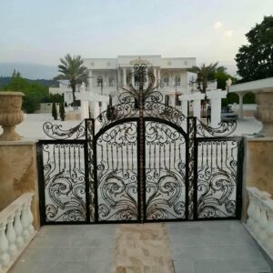 درب حیاط فلزی ویلایی در سبزوار