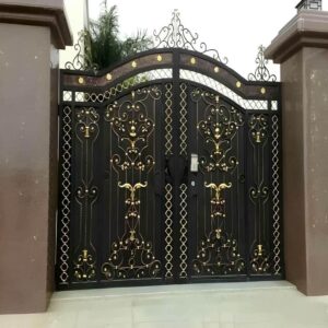 درب حیاط ویلایی در شهرکرد