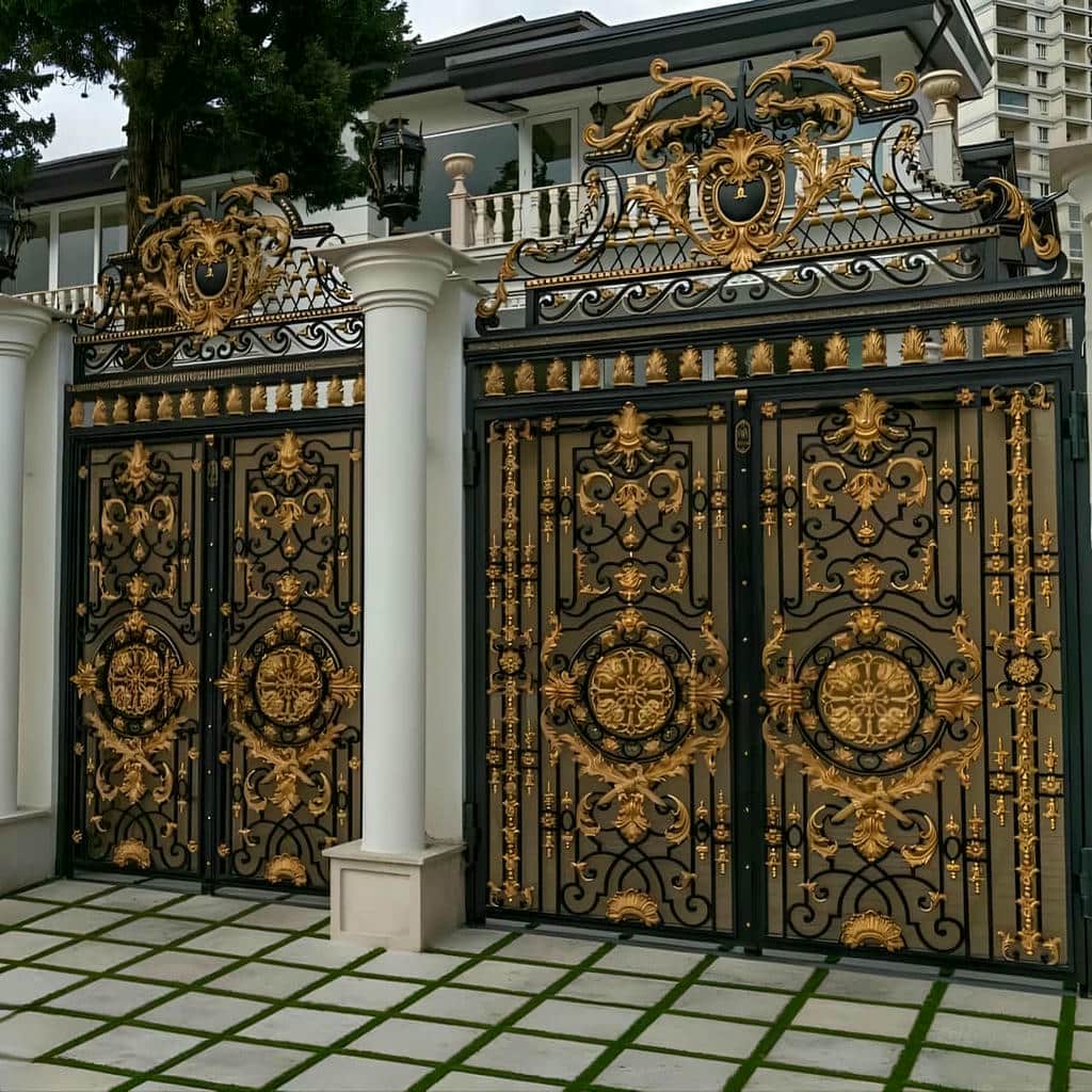 خرید درب حیاط فلزی ویلایی ساده در اصفهان