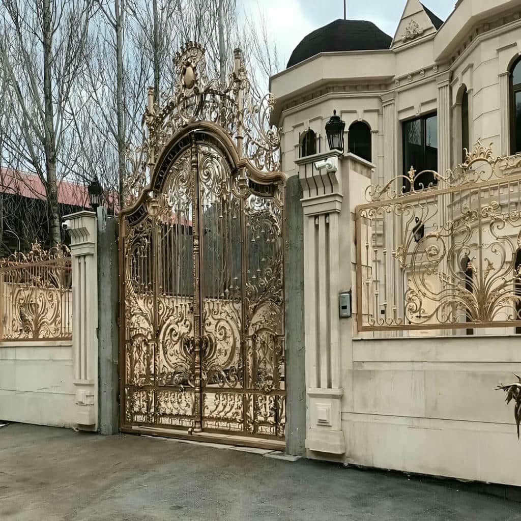 درب حیاط فلزی ویلایی در هشتگرد