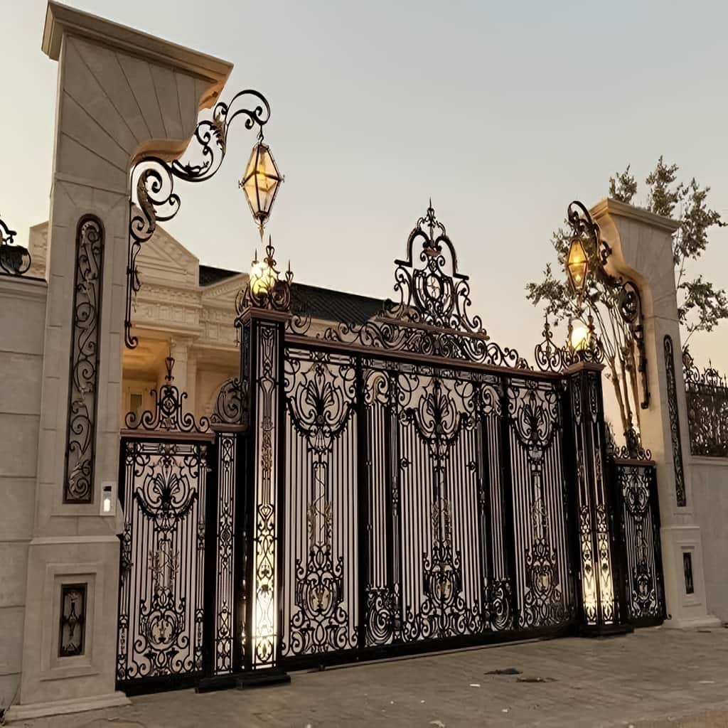 نصب درب حیاط ویلایی مدرن در قزوین
