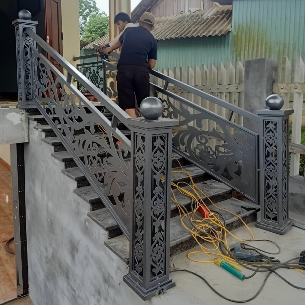 خرید نرده لیزری با طرح هندسی