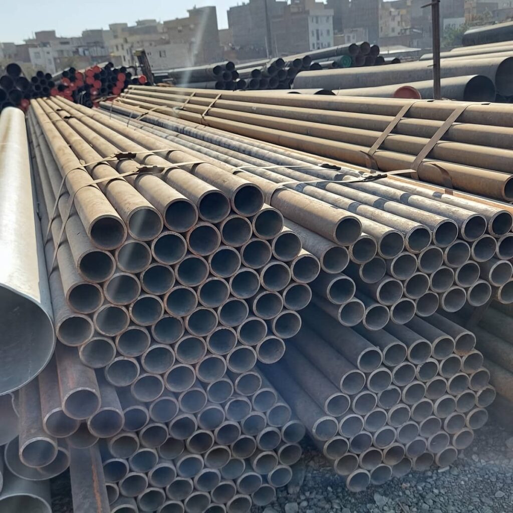 نصب داربست فلزی در فضای پرتردد با مهاربندی اصولی