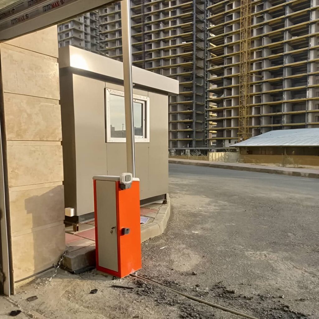 10 مدل راهبند زنجیری محوطه باز