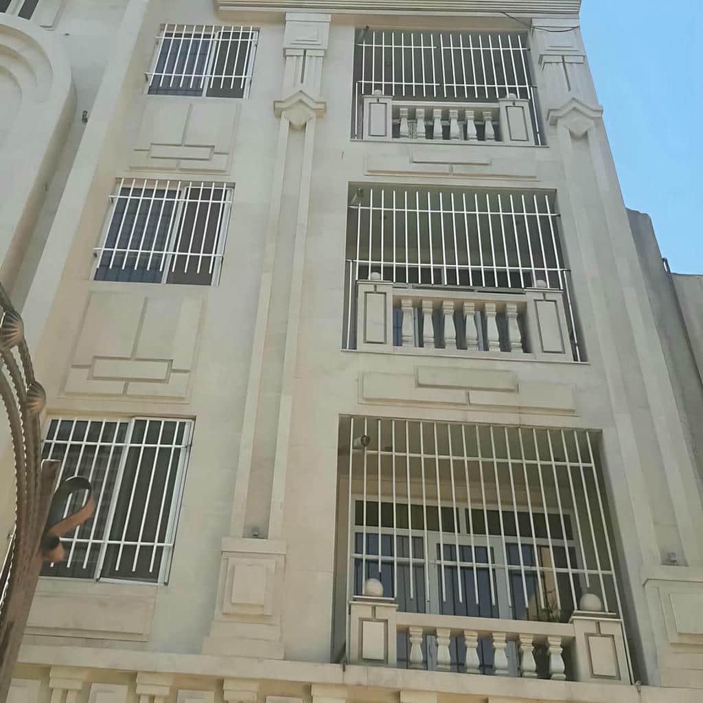 حفاظ پنجره دوجداره ضد سرقت عمودی با قاب تقویت‌شده