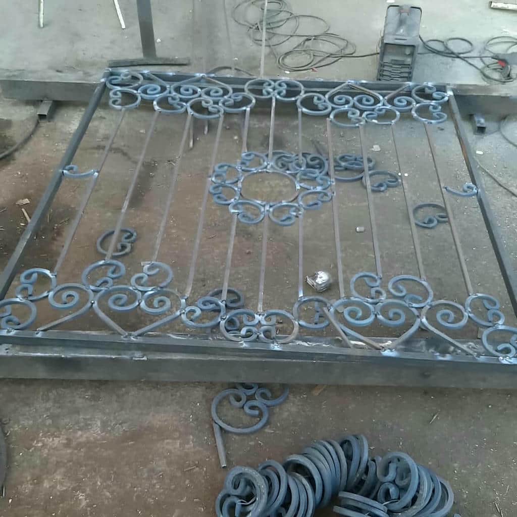 تولید حفاظ پنجره پروفیلی قوطی آهنی با پوشش ضدخوردگی