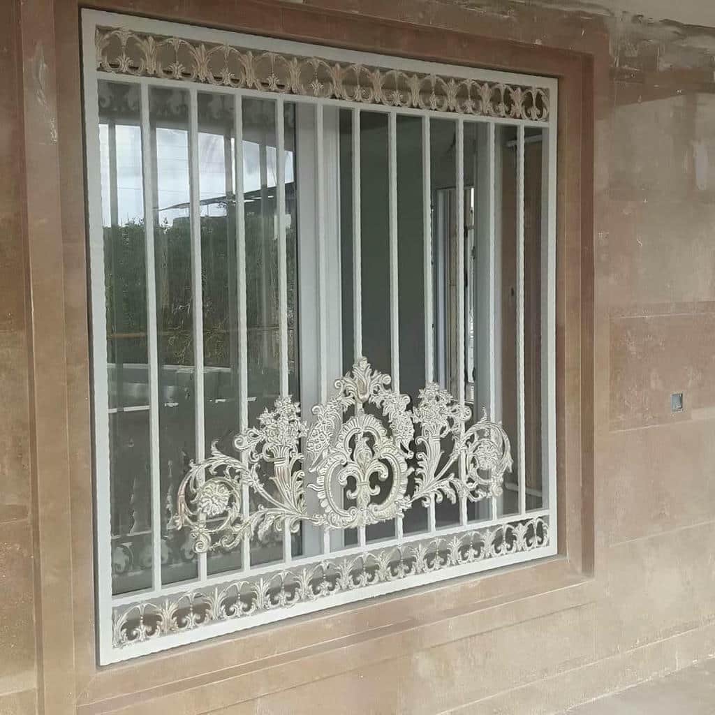 سفارش حفاظ پنجره مدرن شبکه هندسی متناسب با ابعاد دهانه