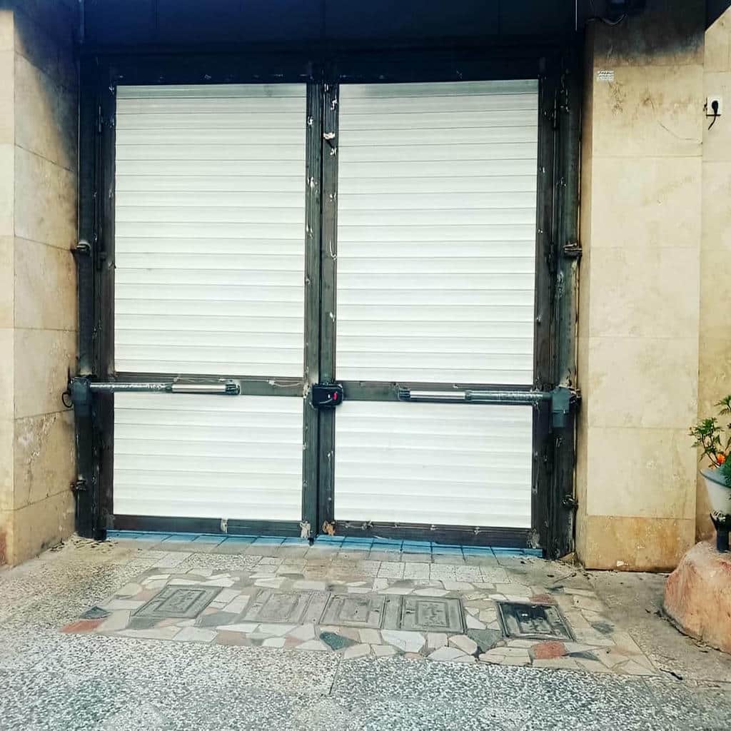 قیمت جک درب پارکینگ هیدرولیک صنعتی بر اساس مشخصات فنی