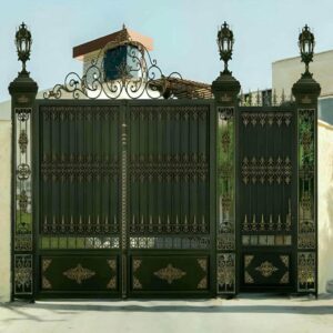 12 طرح درب فلزی حیاط حصاری عمودی