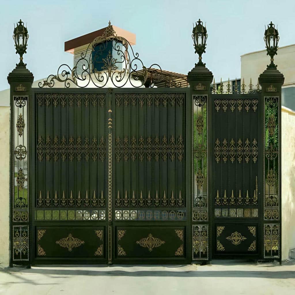 12 طرح درب فلزی حیاط حصاری عمودی