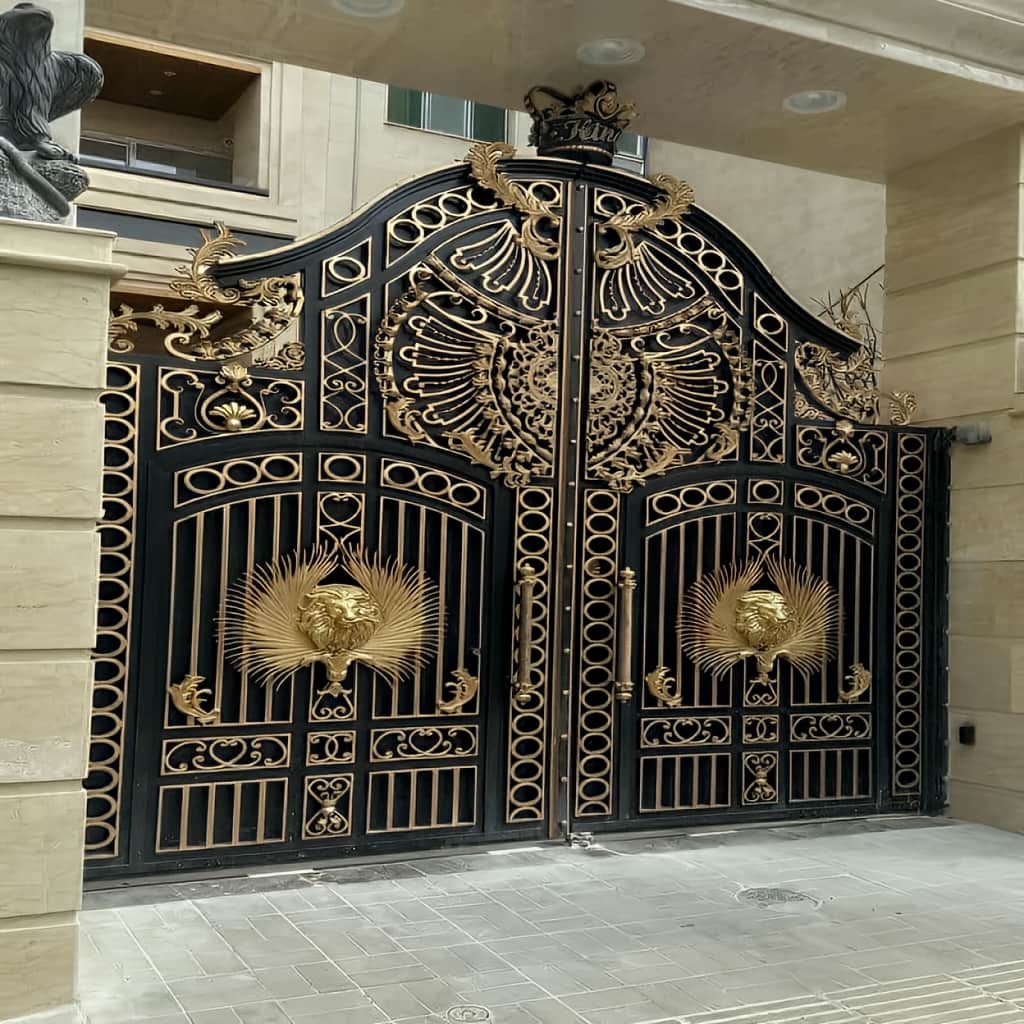 سفارش درب باغ آهنی قوسی متناسب با ابعاد دهانه
