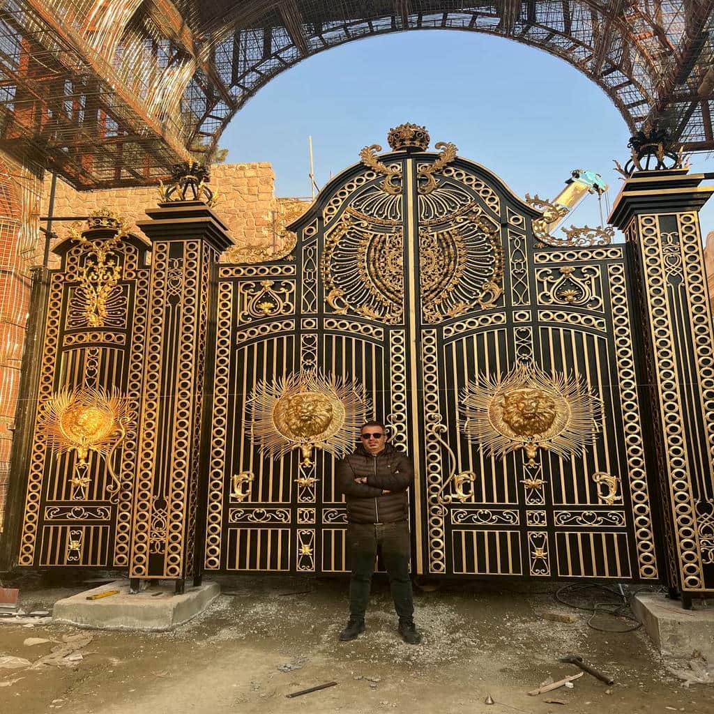 درب کشویی ریل زمینی پروفیلی برای ورودی حیاط