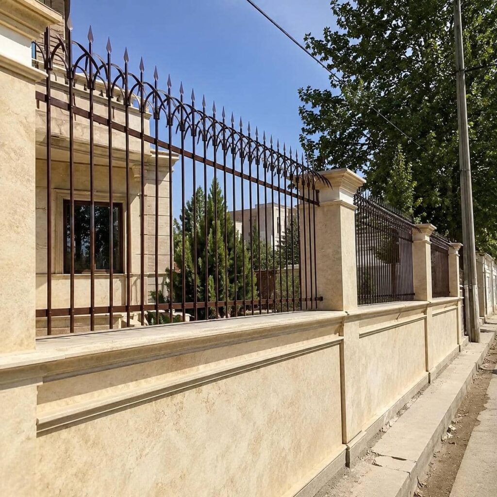 فروش حفاظ دیوار سیم خاردار ترکیبی با پایه زاویه دار