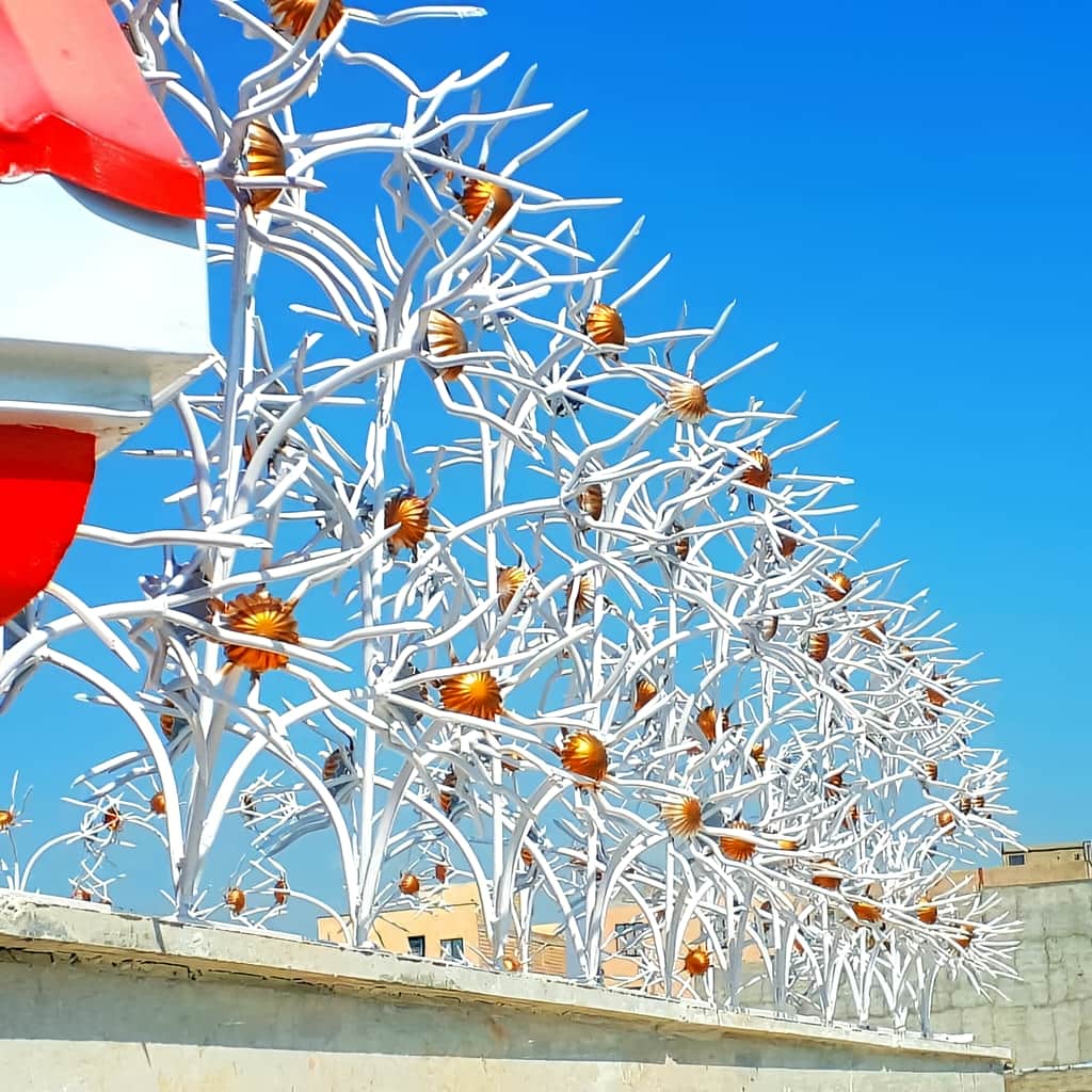 حفاظ گل آفتابگردان فلزی