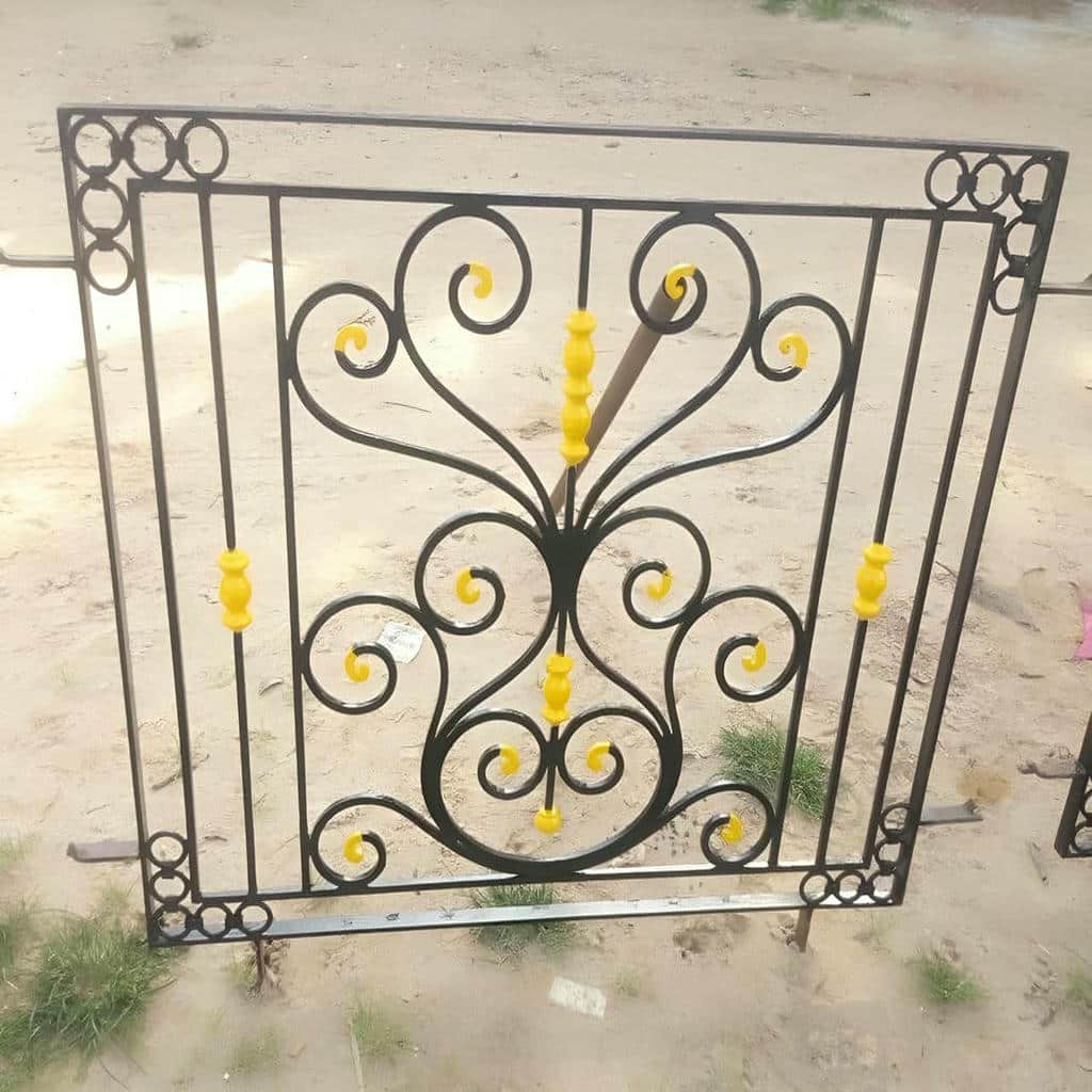 گارد پنجره طرح گلنرده