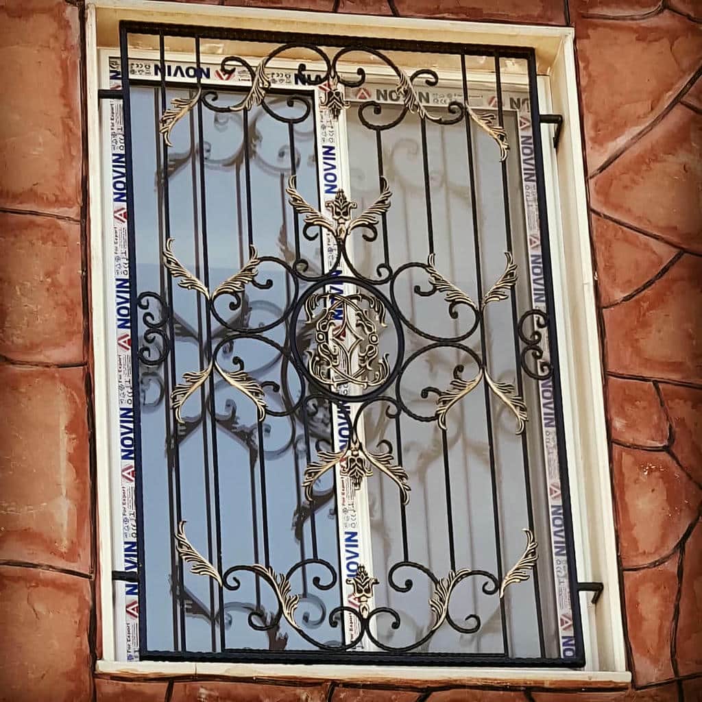 محافظ پنجره ثابت ساختمانی