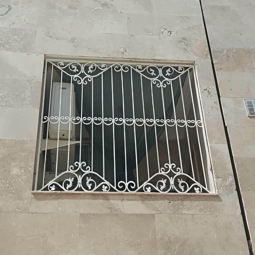 حفاظ پنجره ضد سرقت فلزی