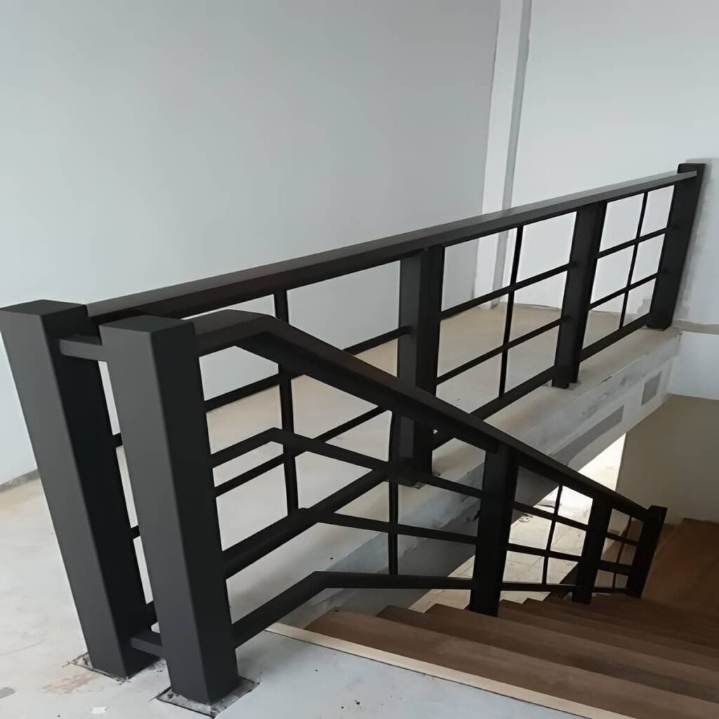 نرده تراس فلزی کاربردی