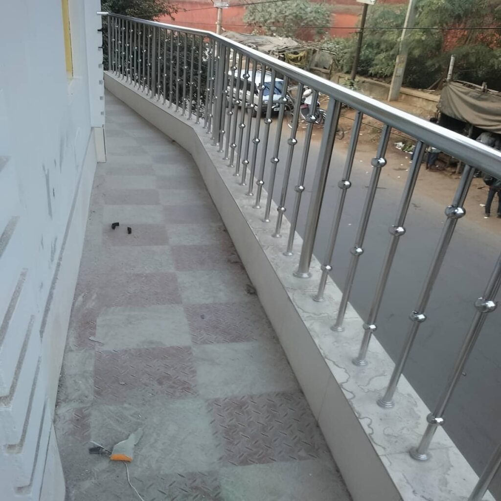نرده بالکن طراحی هماهنگ